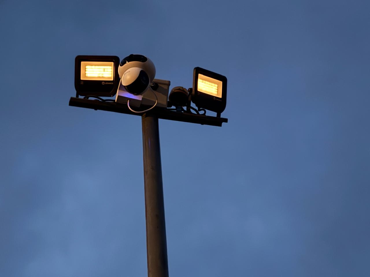 Cámara PTZ motorizada instalada en Ushuaia